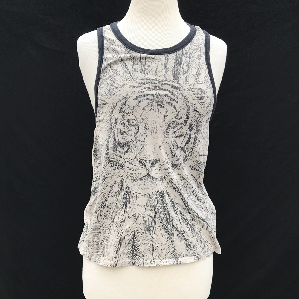 Chaser: Tan Tiger Head Tank